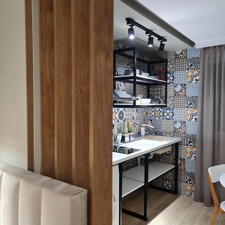 Tam Serviced Studio Apartment Myslym Shyri No1 Tiranë Luaran gambar